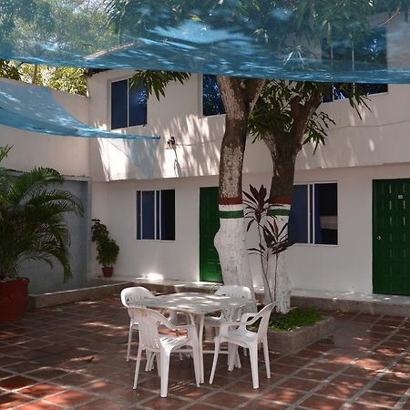 Hotel Vargas Airport Cartagène Extérieur photo